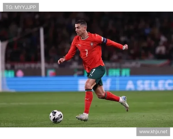 C罗梅开二度率队逆转定胜局